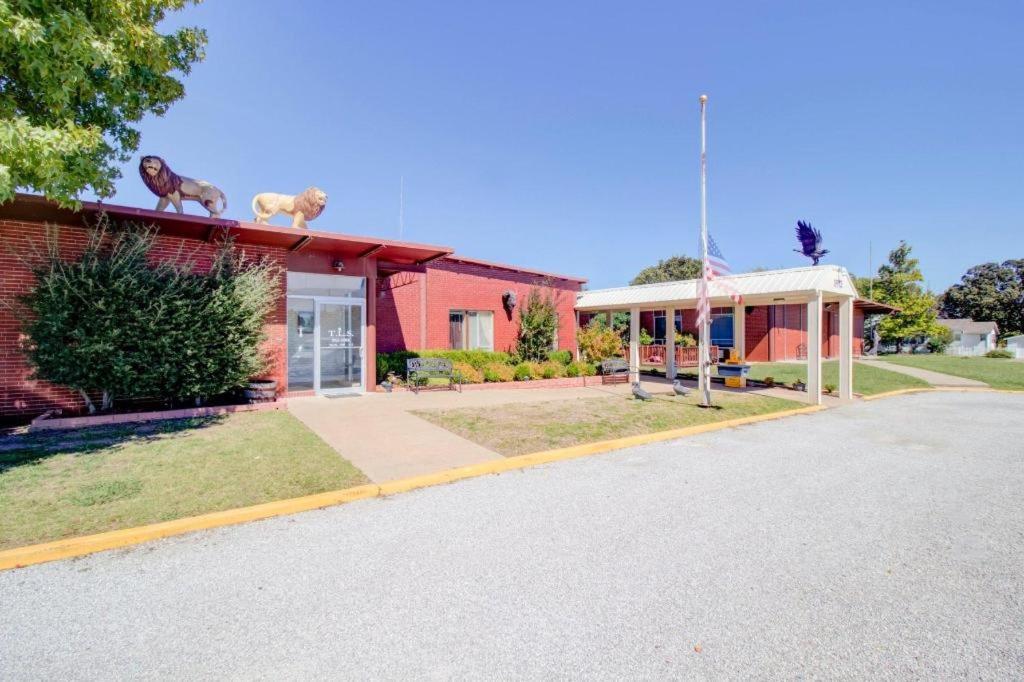 Oyo Hotel Drumright I-44 Ok Exterior photo